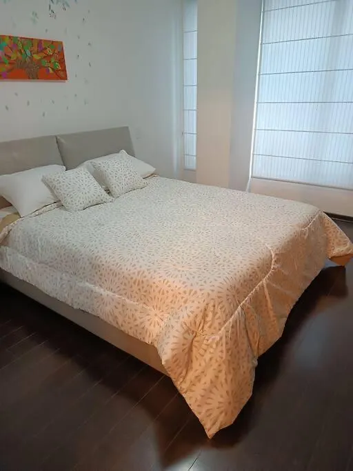 Hermoso Departamento En Quito La Carolina
